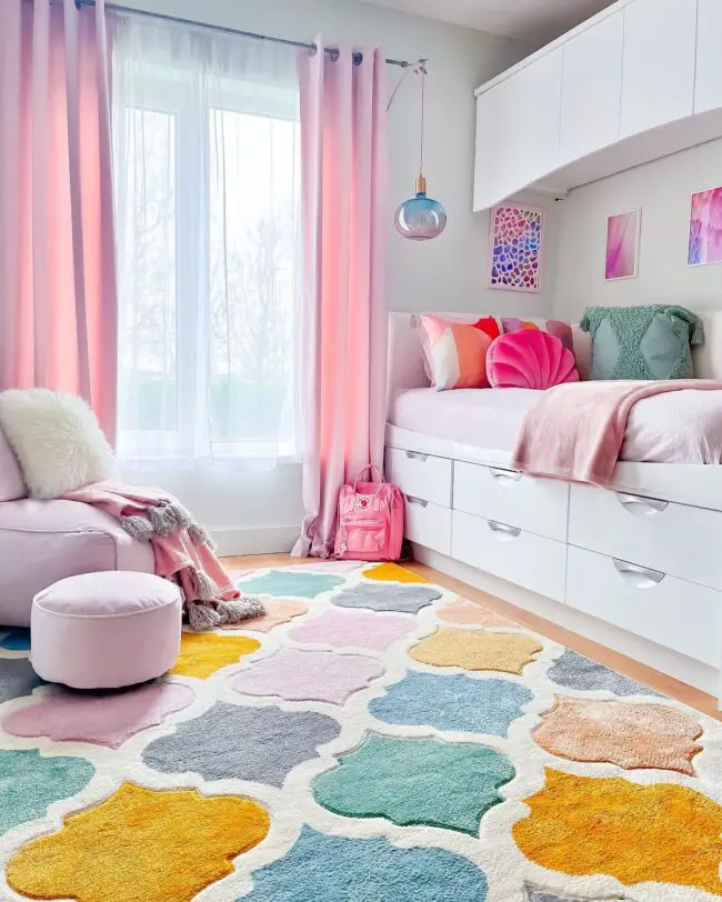 DIY Rainbow Art for Kids' Bedrooms