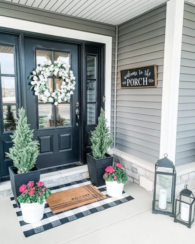 How to Choose the Right Color Palette for a Contemporary Porch